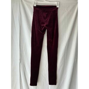 Spanx Faux Crushed Velvet Legging in Burgundy Size Small